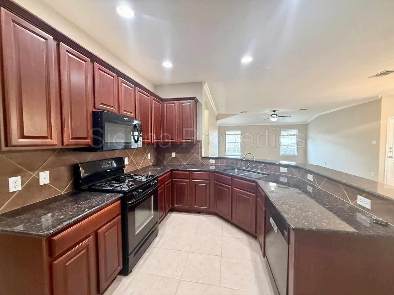 149 Crizer Ct - Photo 4 of 22