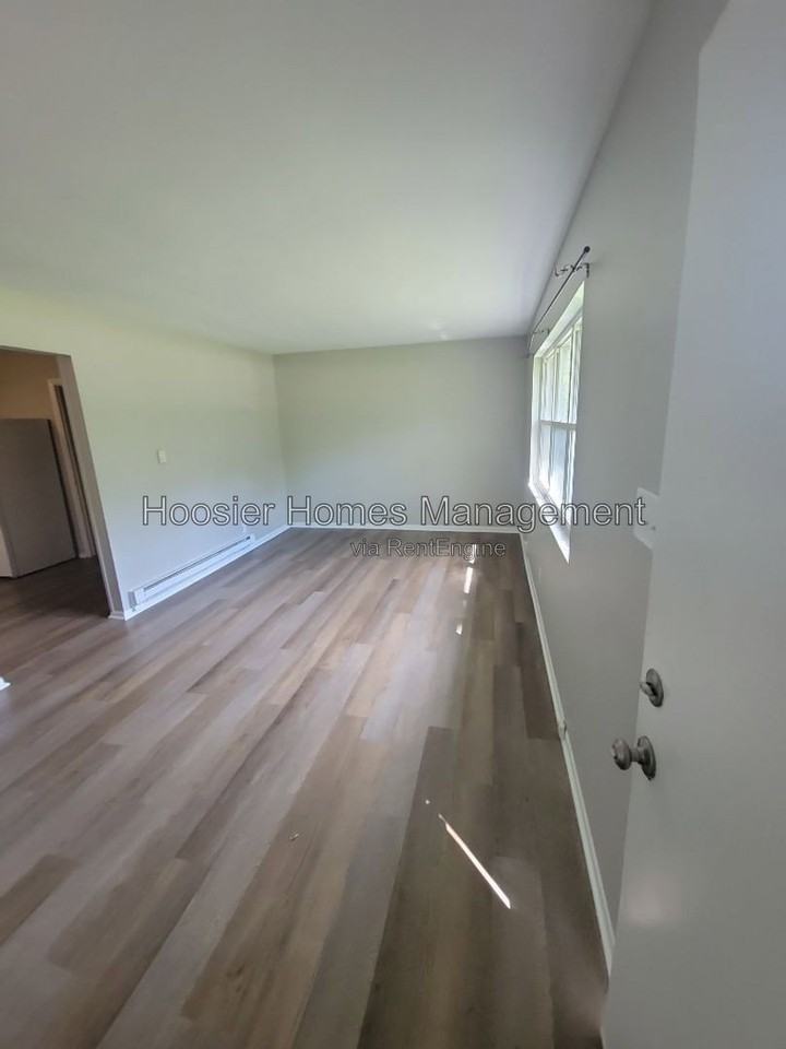 1520 E Stop 10 Rd - Photo 2 of 12