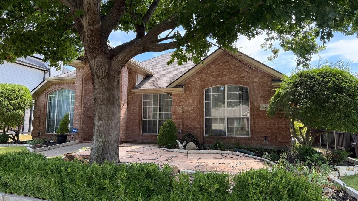 4324 Lone Rock Ct - Photo 2 of 41