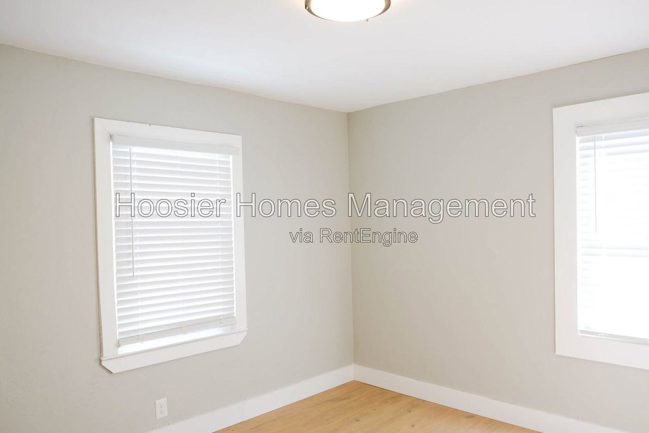 4225 Crittenden Ave #4225 - Photo 6 of 11
