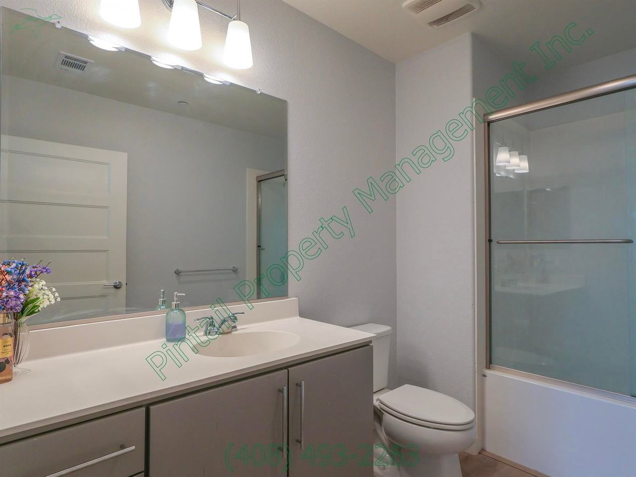 3030 Lina St #2 - Photo 6 of 20