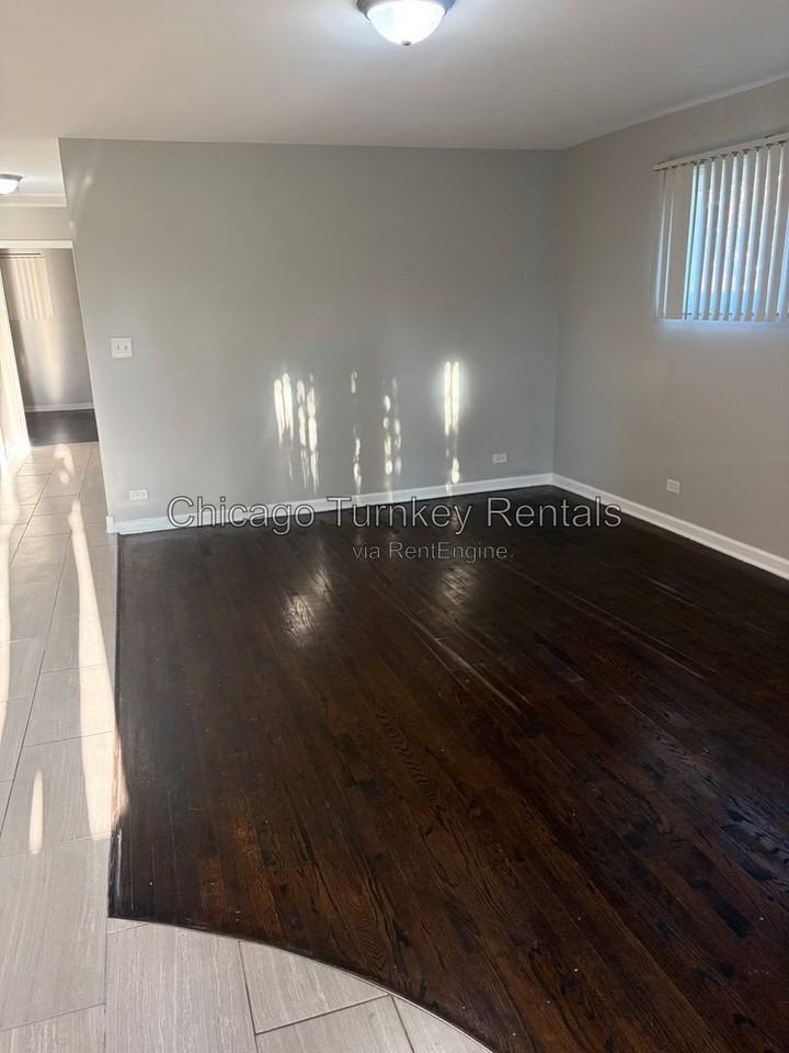 17316 Mahoney Pkwy - Photo 2 of 9