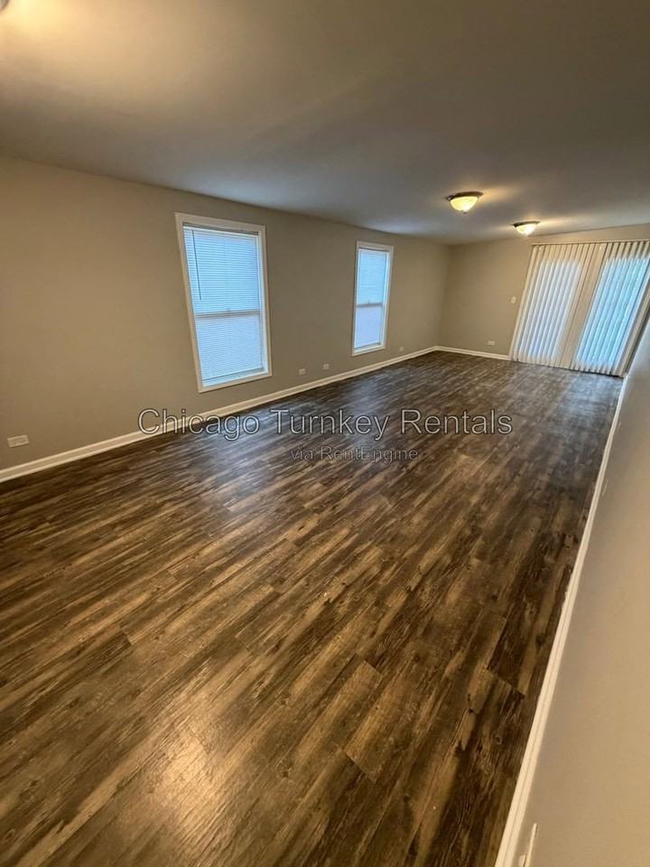 17316 Mahoney Pkwy - Photo 7 of 9