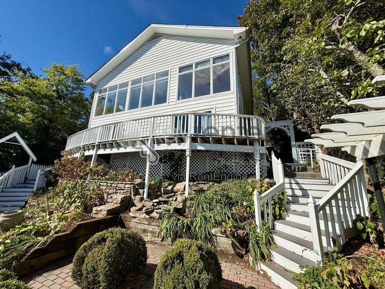 1001 E Brow Rd - Photo 4 of 40