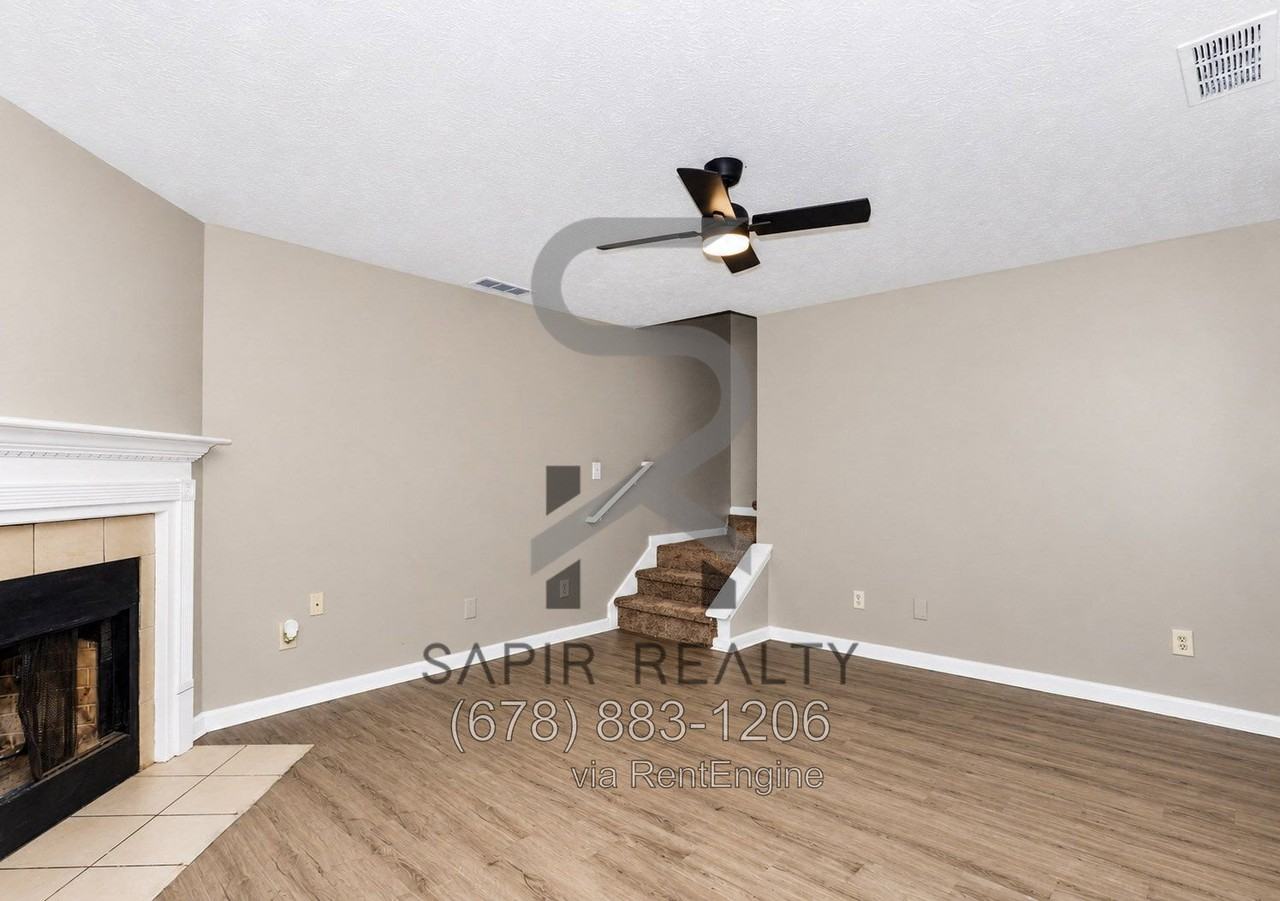 805 Keys Ferry Rd - Photo 3 of 23