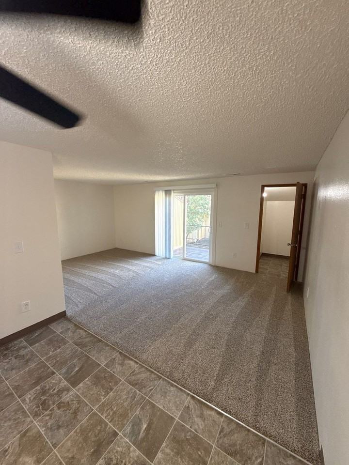 672 Taybin Rd Nw #C - Photo 4 of 12