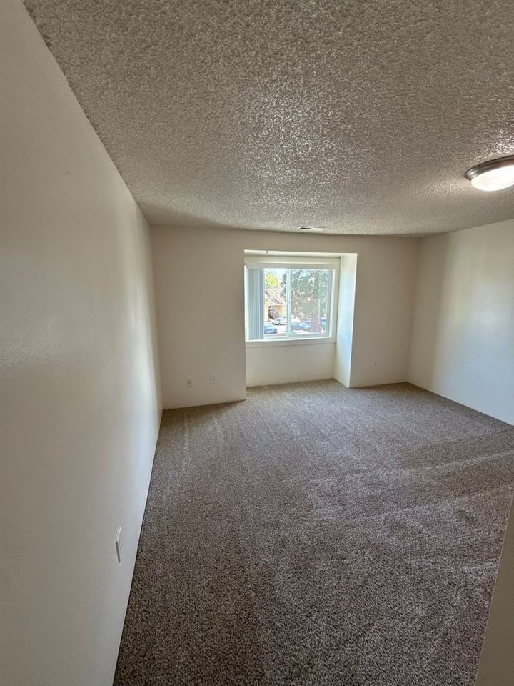 672 Taybin Rd Nw #C - Photo 7 of 12