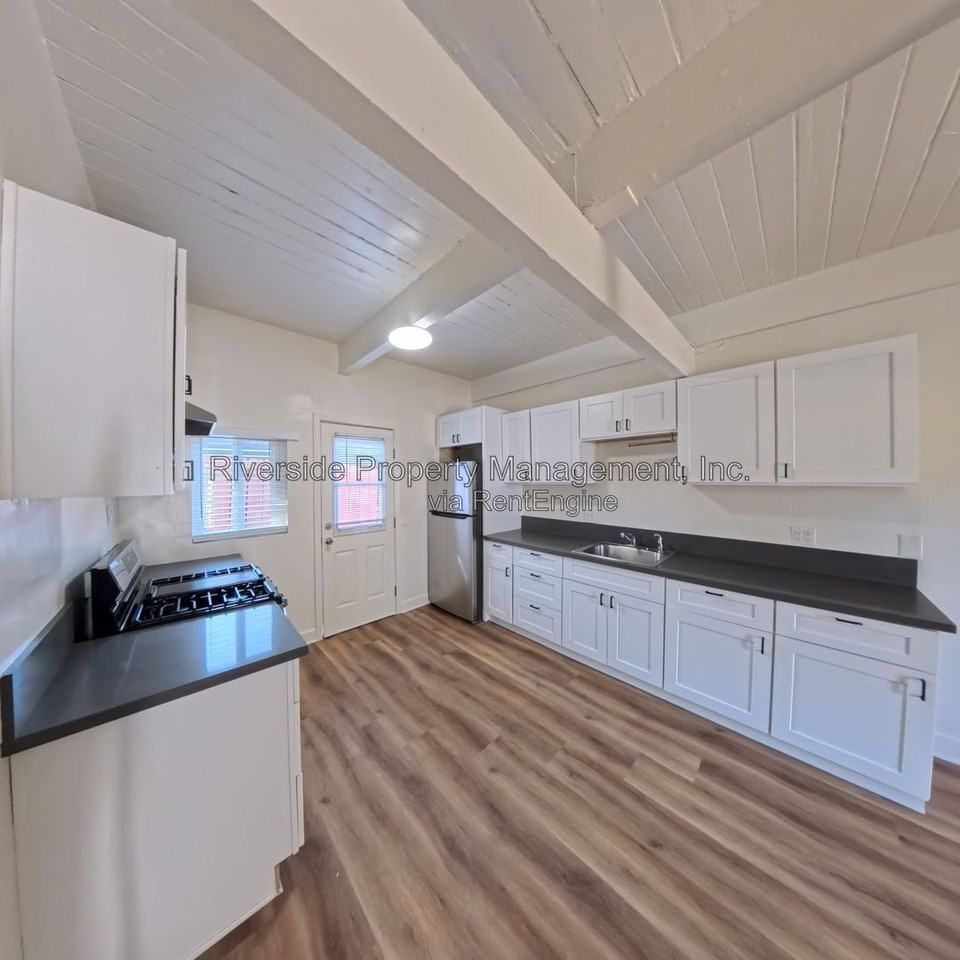 3581 Chicago Ave #L - Photo 5 of 13