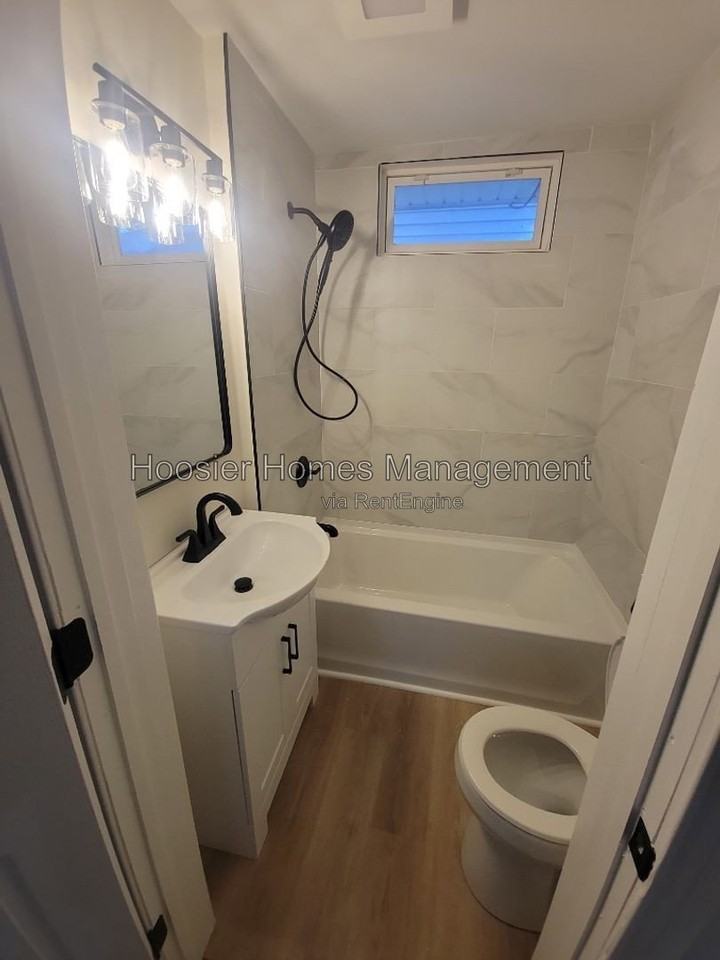 4711 Primrose Ave - Photo 3 of 13