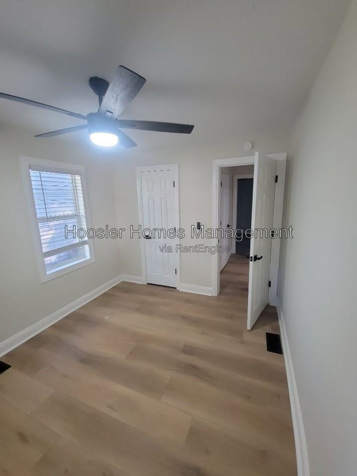 4711 Primrose Ave - Photo 7 of 13
