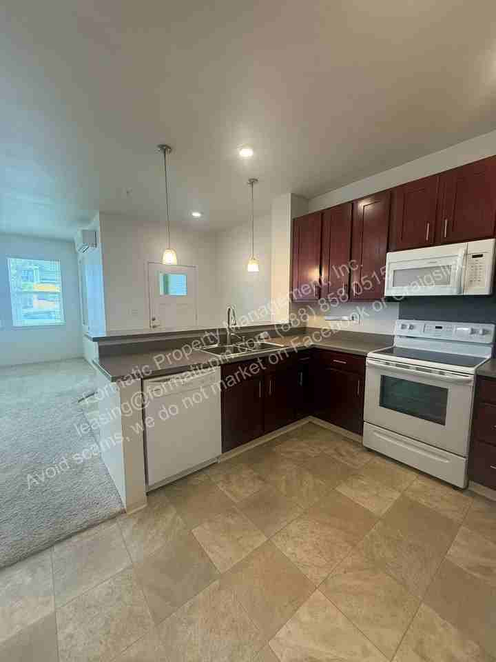 550 Kamaaha Ave #503-503 - Photo 4 of 16