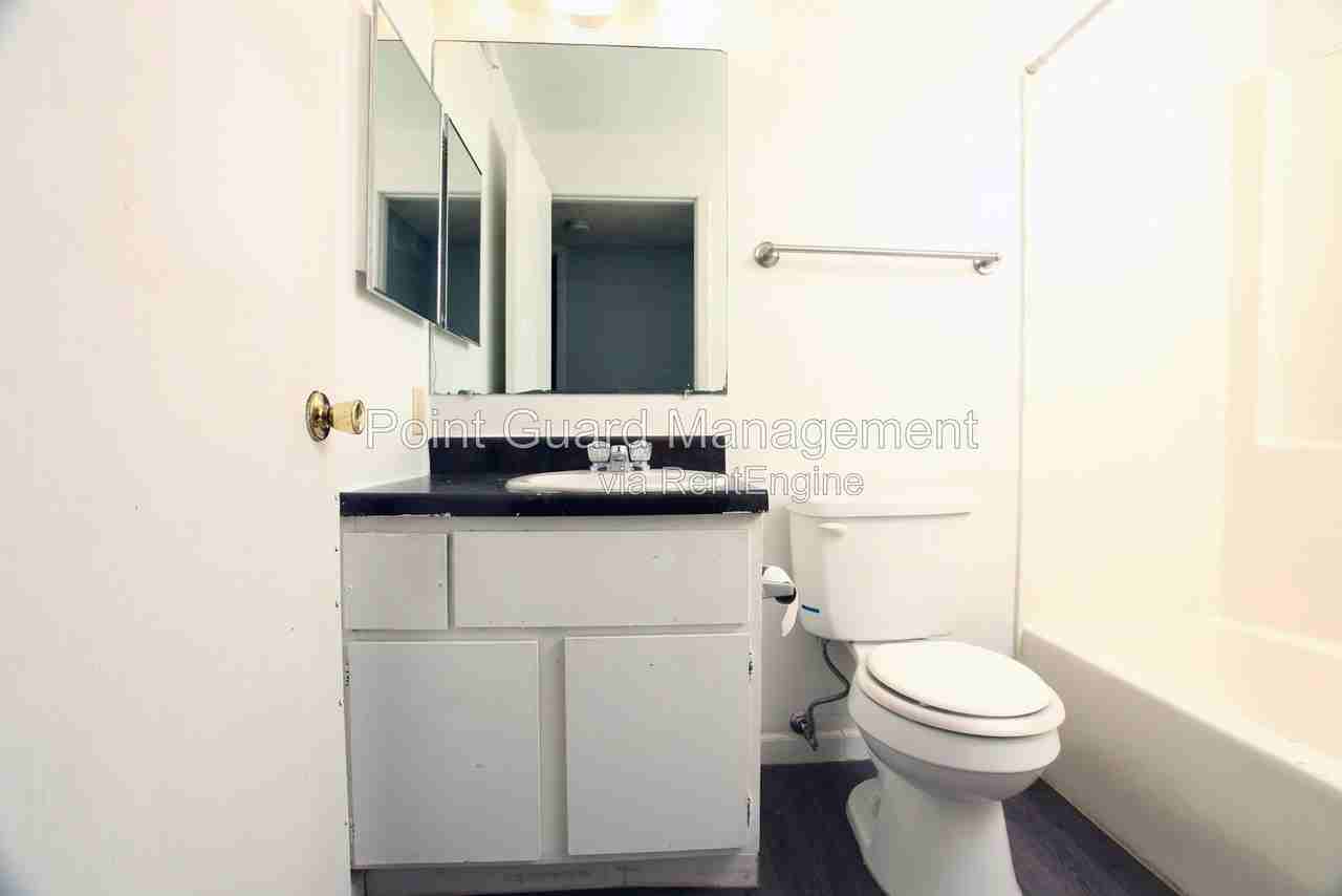 1226 S Longfellow St #311 - Photo 6 of 8