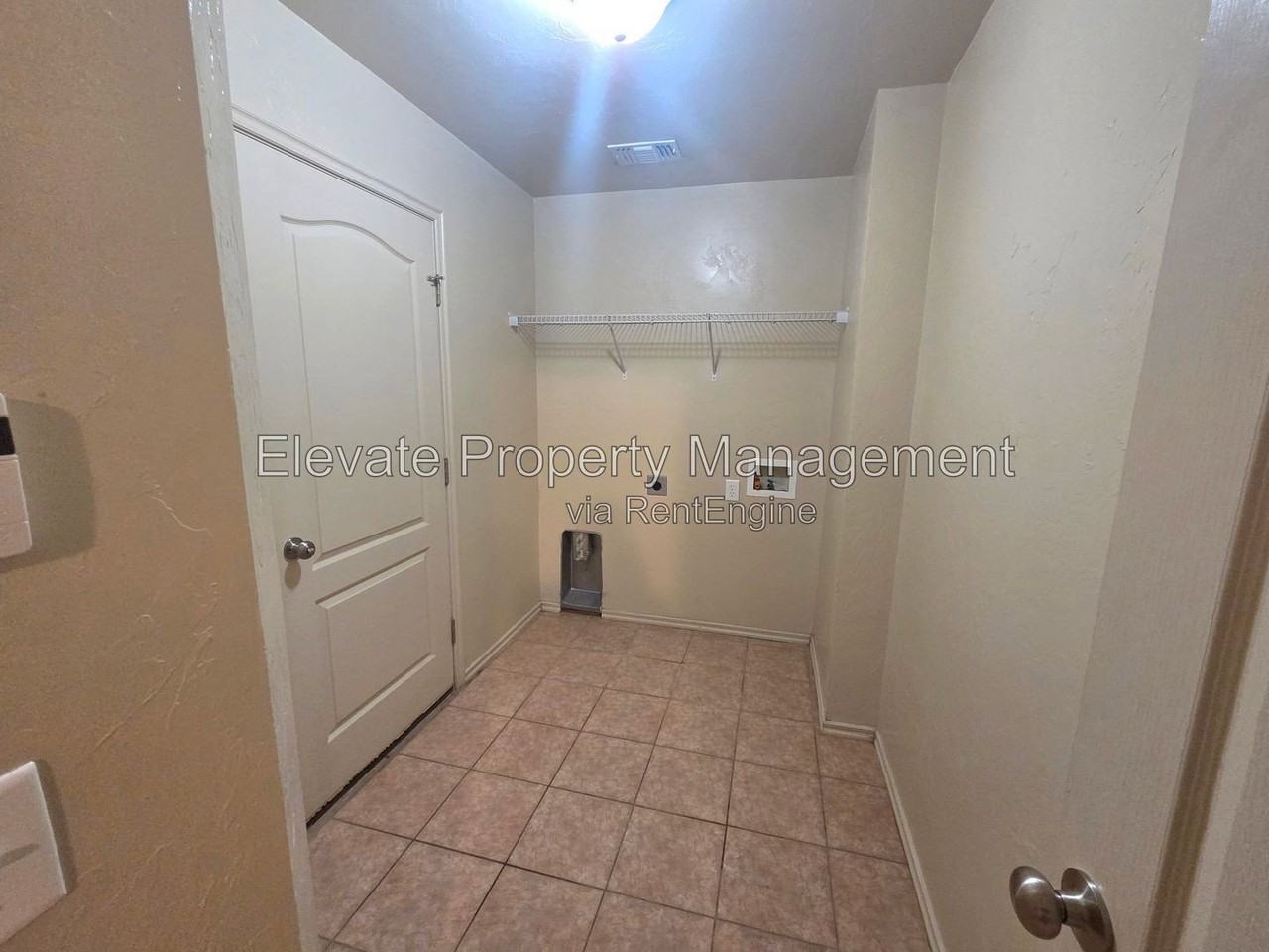 912 W Prairie Wind Way - Photo 6 of 14
