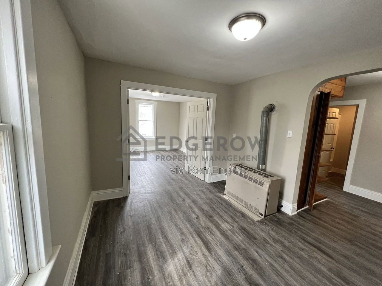 337 Mason Ave #2 - Photo 3 of 17