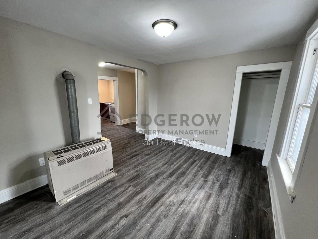 337 Mason Ave #2 - Photo 4 of 17