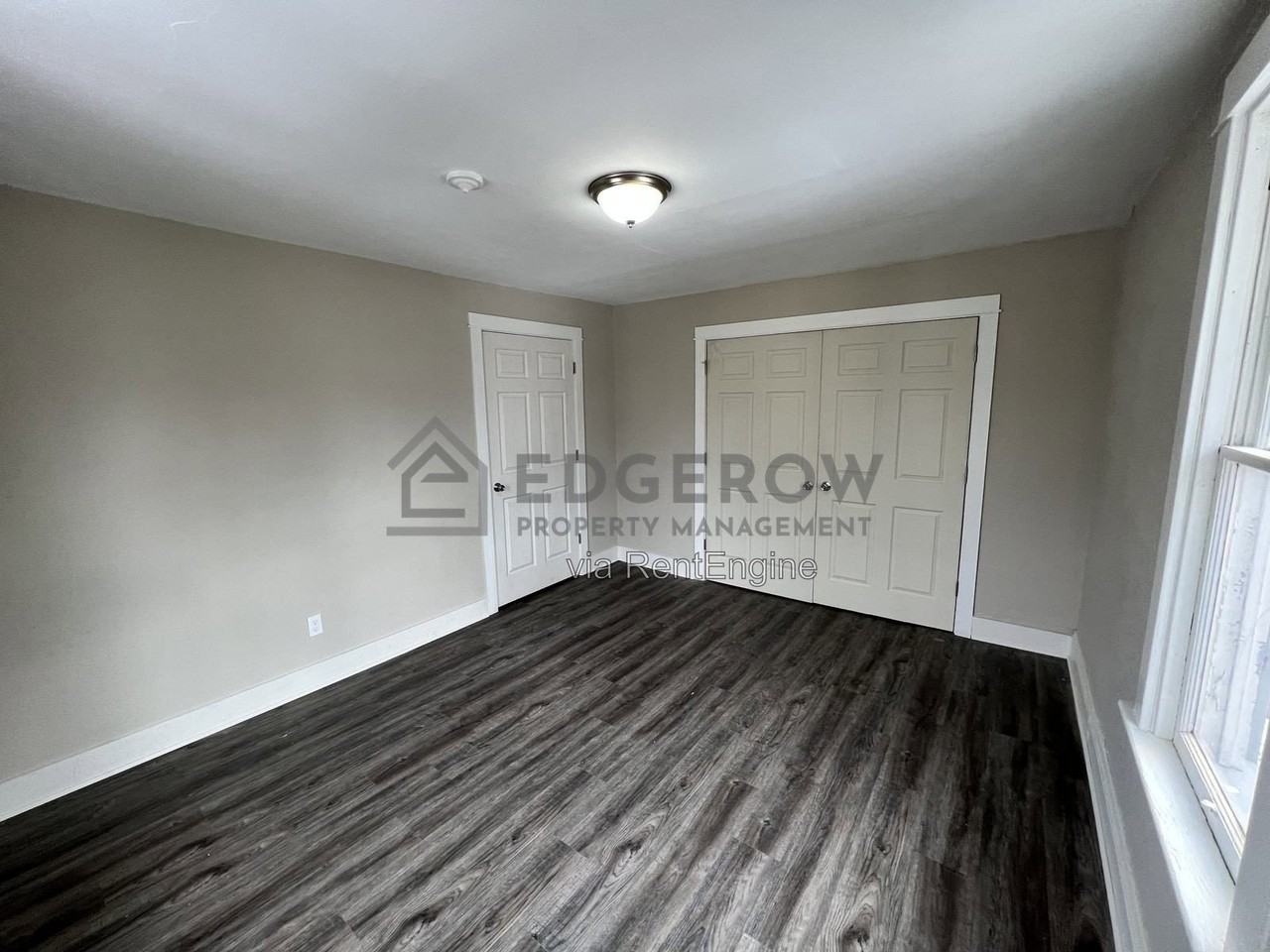 337 Mason Ave #2 - Photo 5 of 17