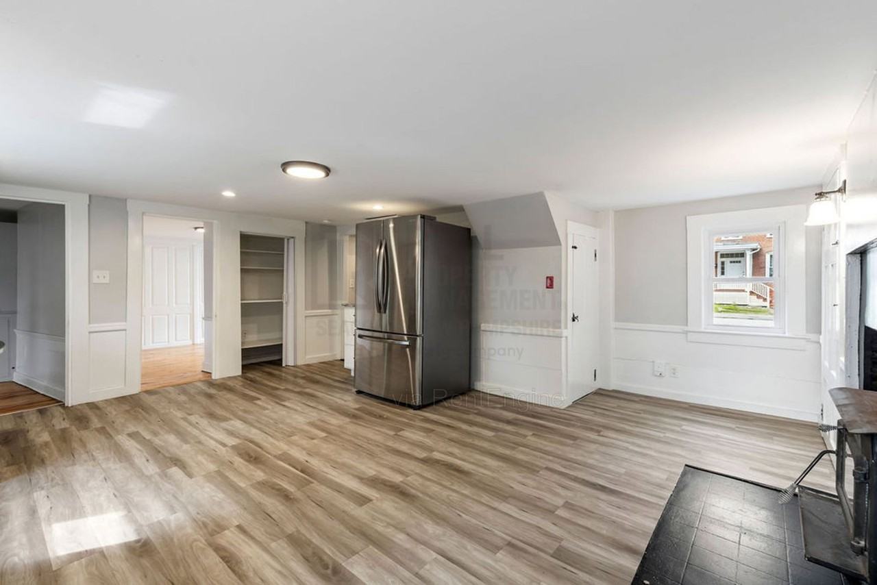 3 Portsmouth Ave - Photo 7 of 47