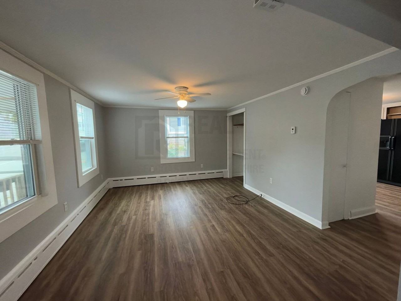 228 Main St - Photo 3 of 21