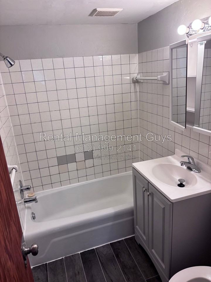 3643 Penn Ave N #3 - Photo 2 of 4