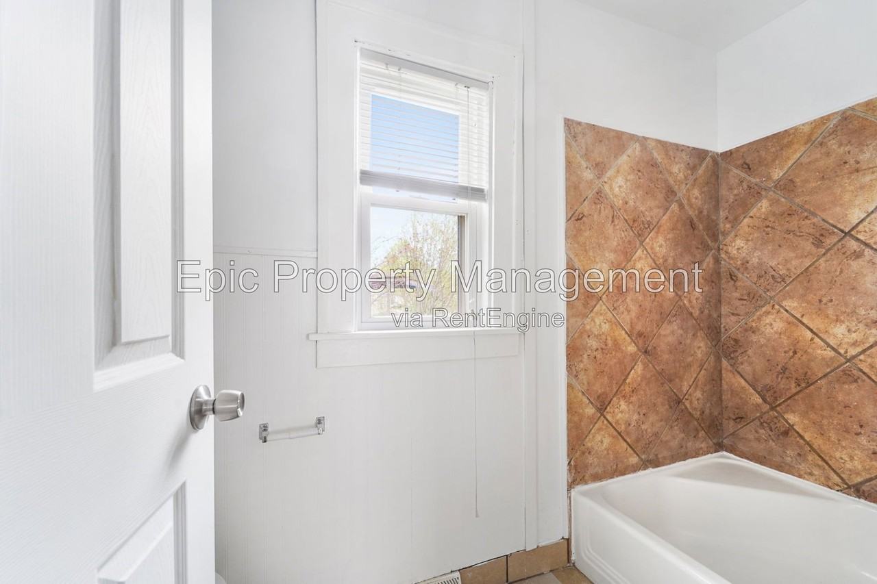 55 W Sonoma Ave - Photo 4 of 11
