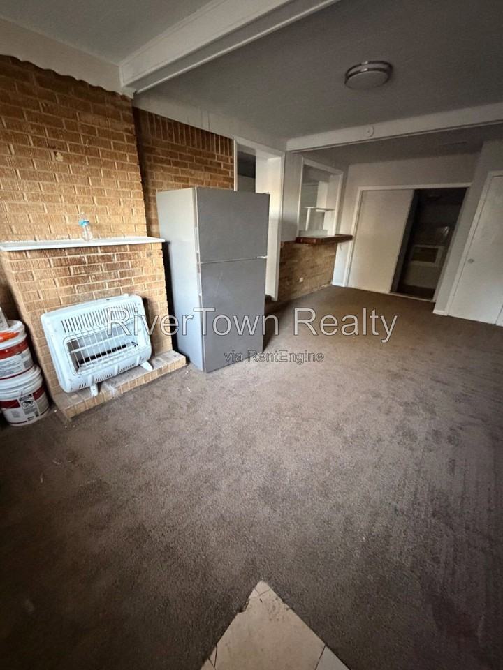 2665 Marlene St - Photo 3 of 13