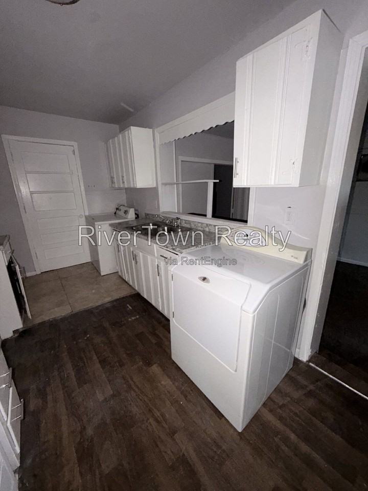 2665 Marlene St - Photo 4 of 13