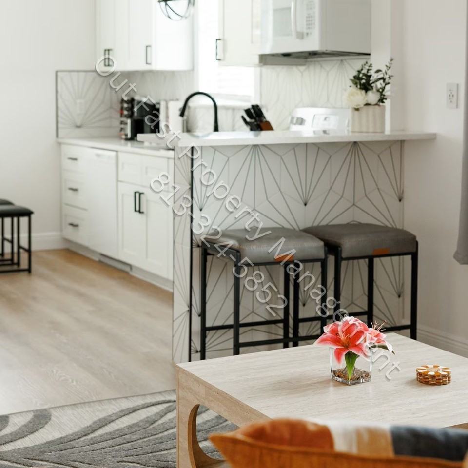 2515 W Main St #A - Photo 7 of 30