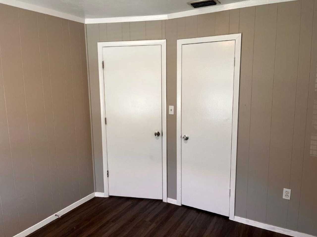 1412 Sunridge Rd - Photo 6 of 14