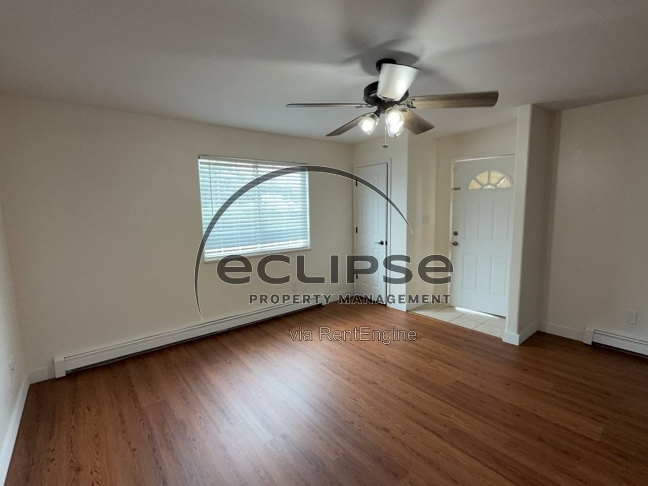 494 Coronado Way #B - Photo 4 of 28