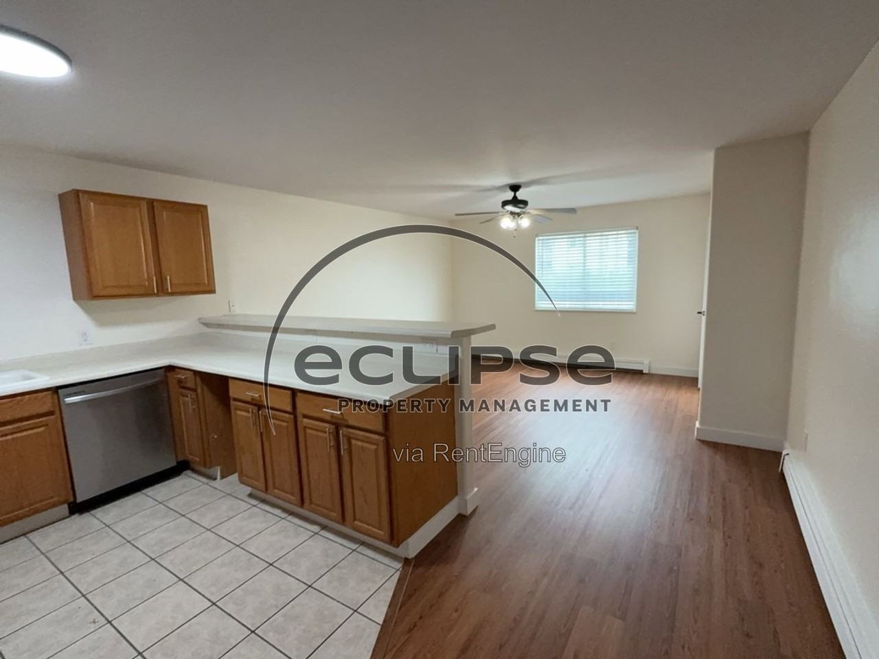 494 Coronado Way #B - Photo 5 of 28