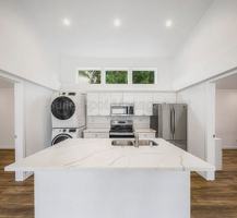 featured image of 554 N Cambridge St