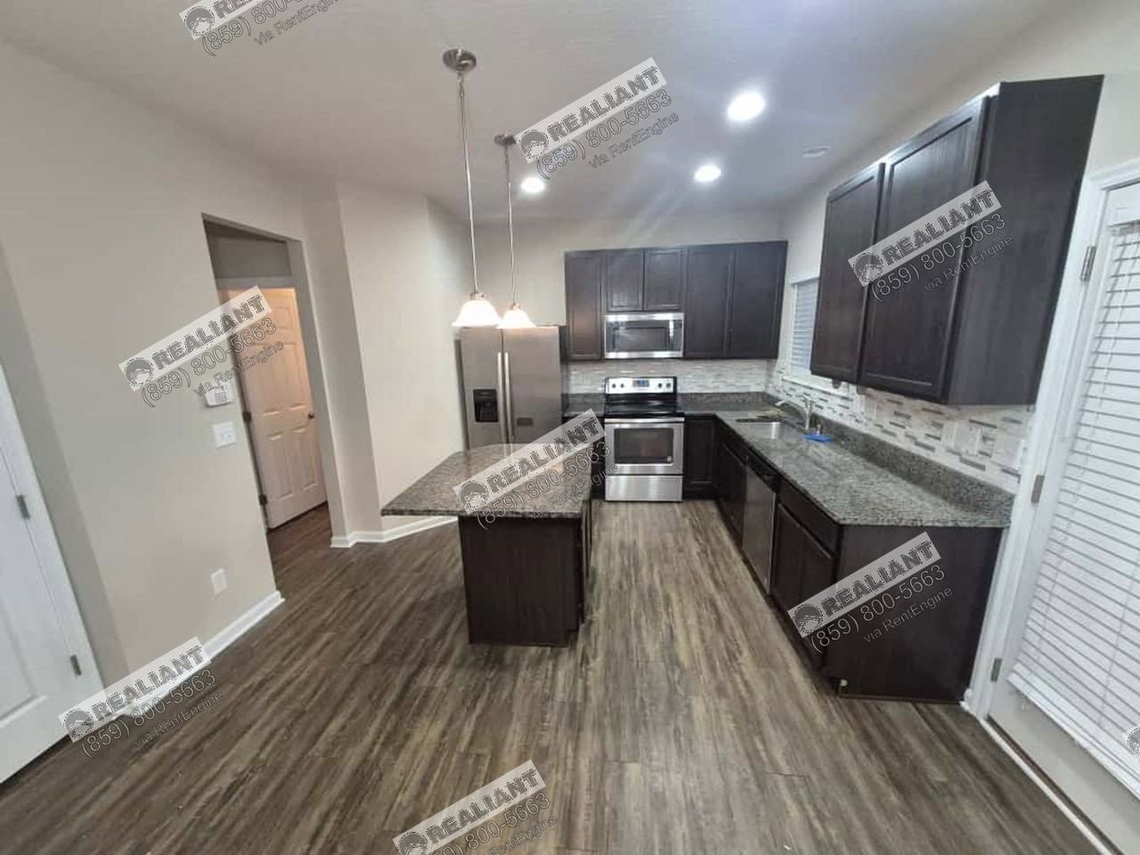 10157 Cardigan Dr - Photo 2 of 25
