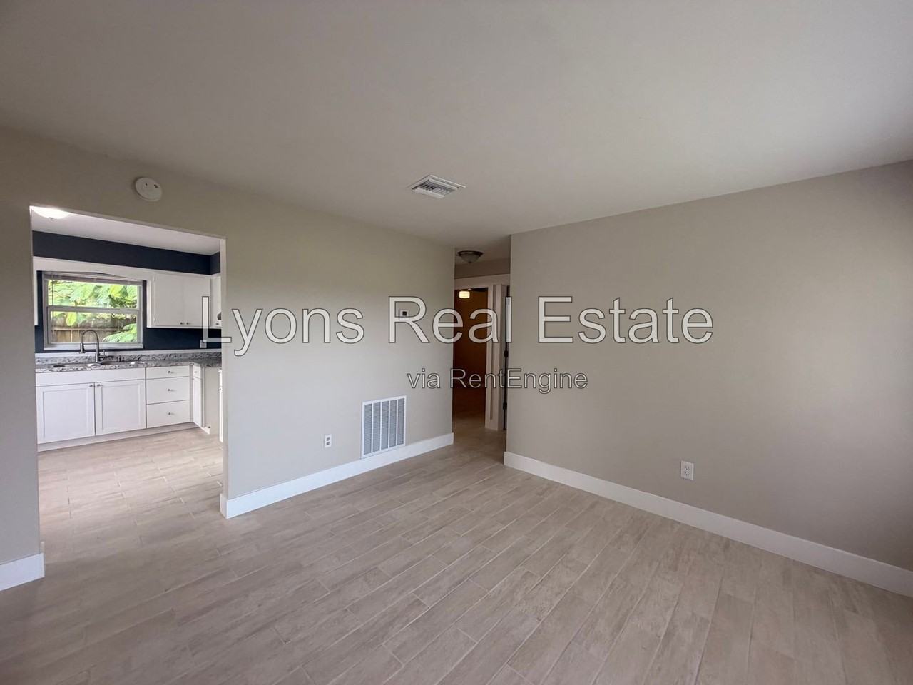 1150 Short St - Photo 6 of 13