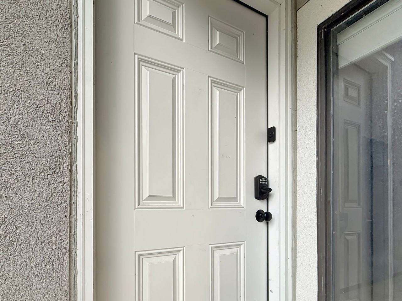 1218 Landmark Trl N - Photo 3 of 20