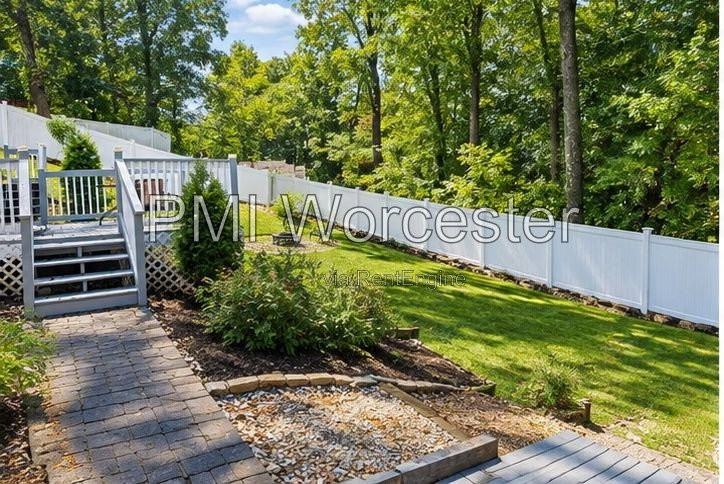 20 Maplewood Rd - Photo 4 of 20