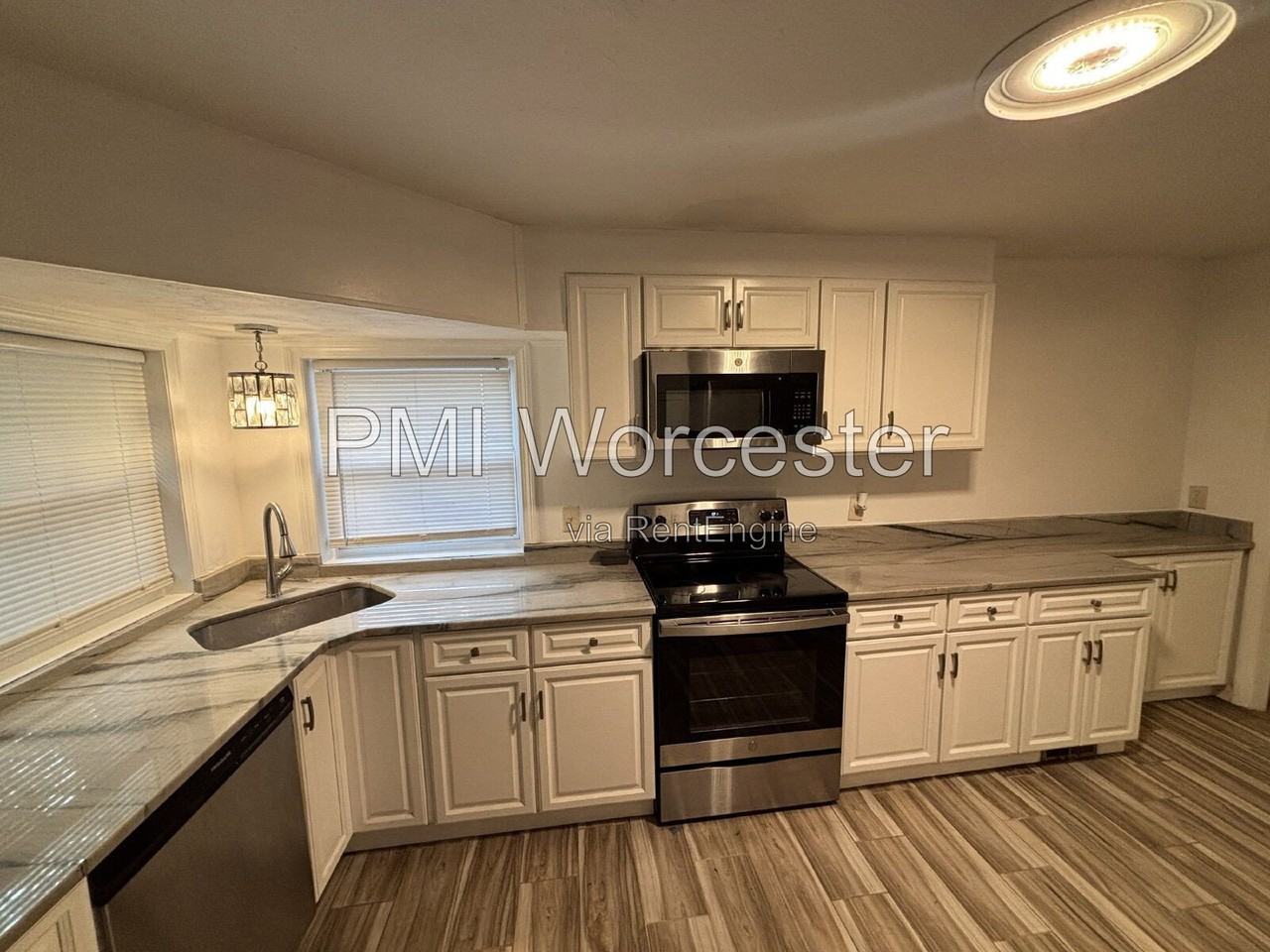 20 Maplewood Rd - Photo 7 of 20