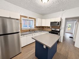 featured image of 1007 S Westnedge Ave