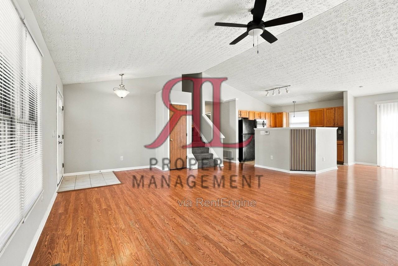 7761 Worley Dr - Photo 3 of 23
