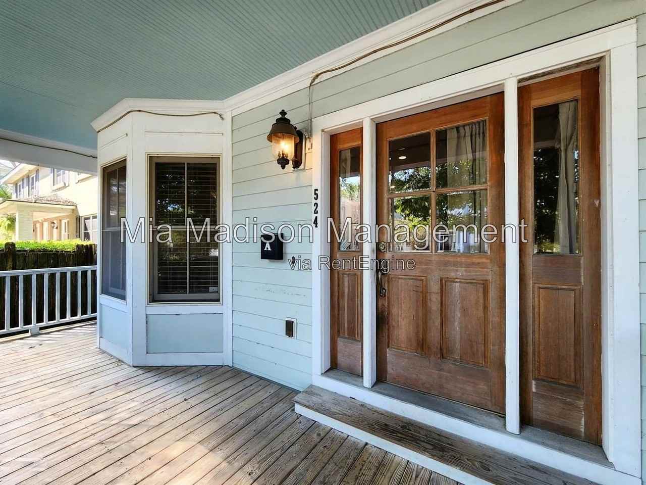 524 E Bolton St #A - Photo 2 of 17