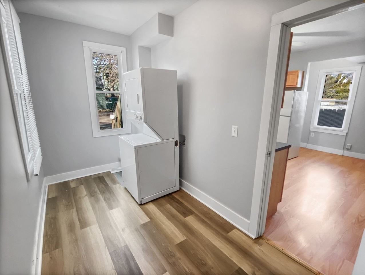 835 Davis Ave Nw #1 - Photo 2 of 8