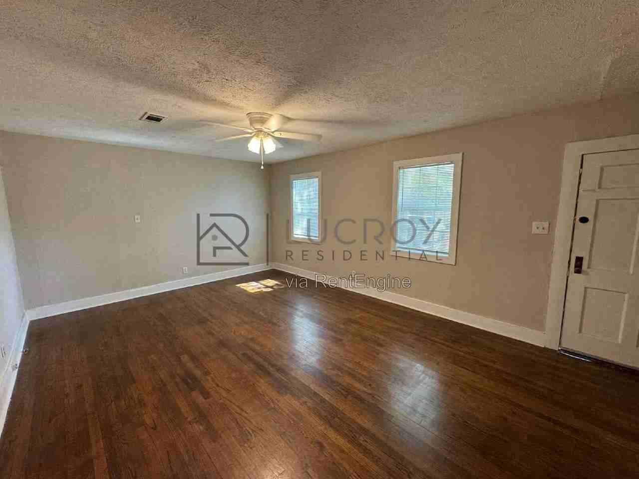 314 Hanging Moss Cir - Photo 2 of 12