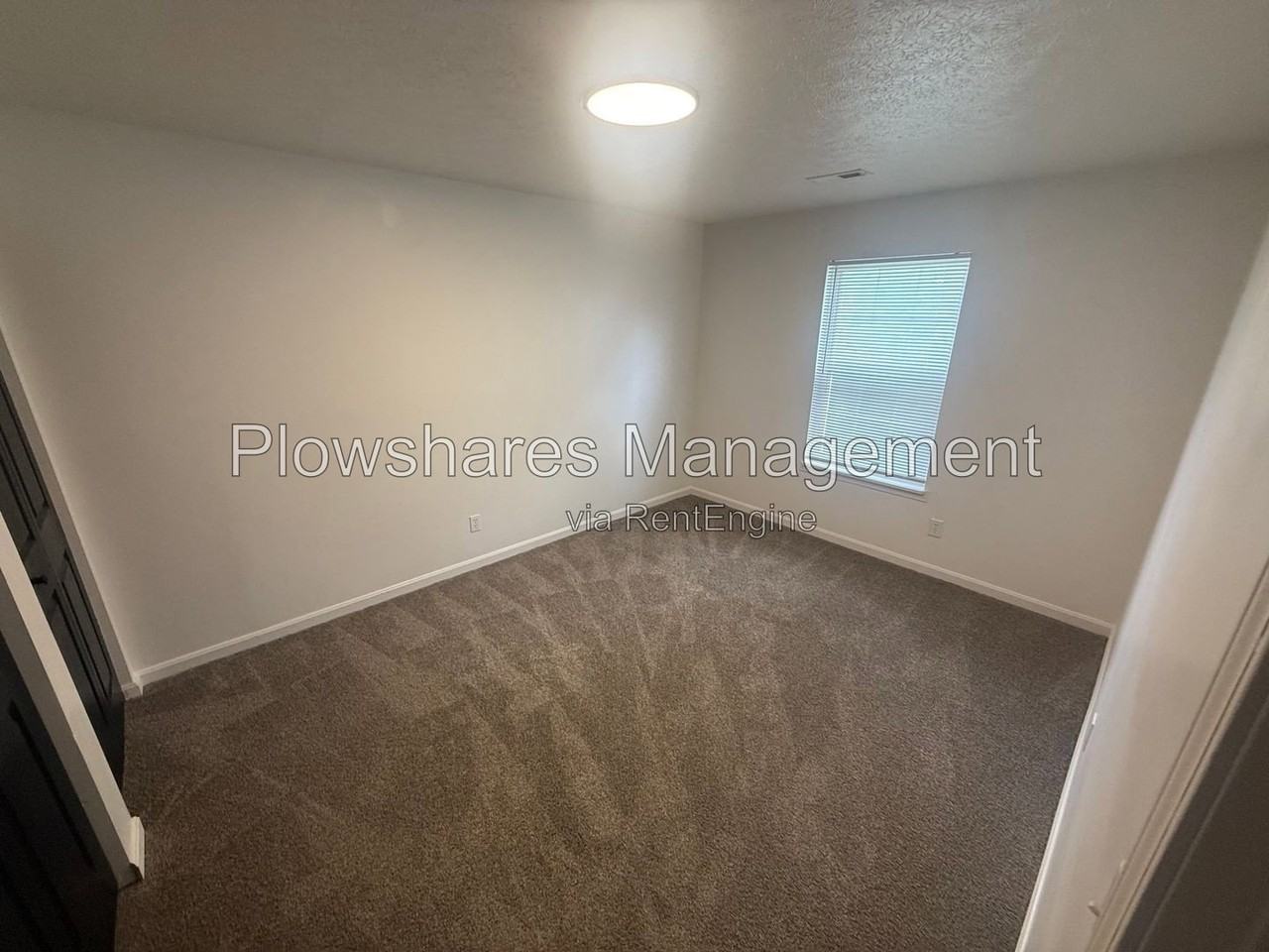 255 Fulkerson Dr #C - Photo 6 of 7