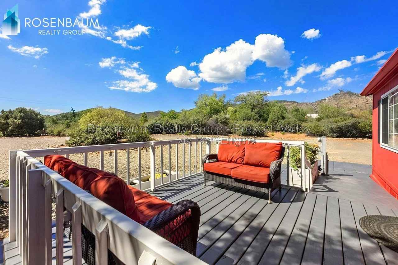 9550 E Marilyn Ln - Photo 3 of 13