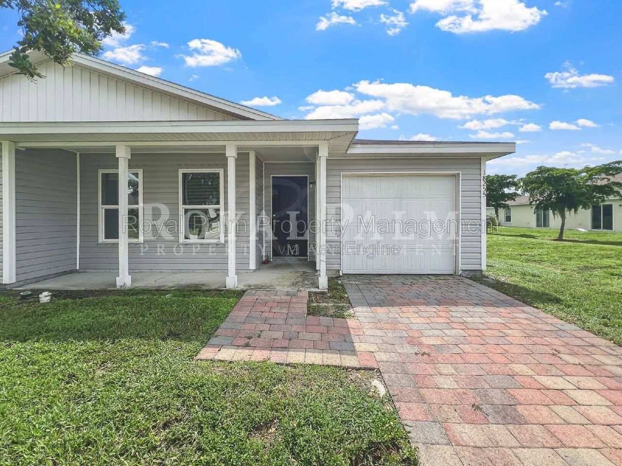18255 Gibraltar Ln - Photo 2 of 34