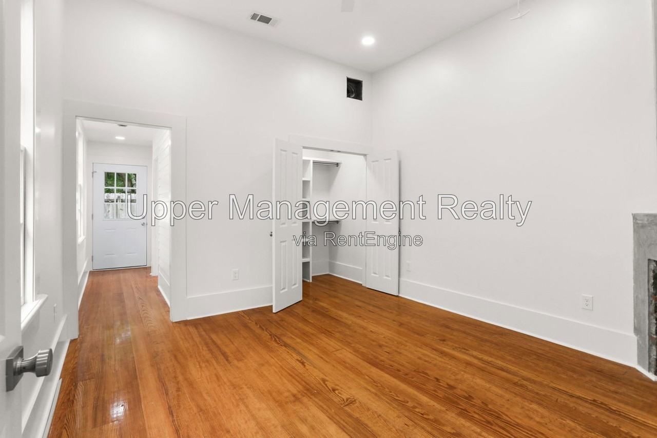 713 Valence St - Photo 6 of 9