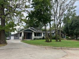 featured image of 108 Nw 25th St