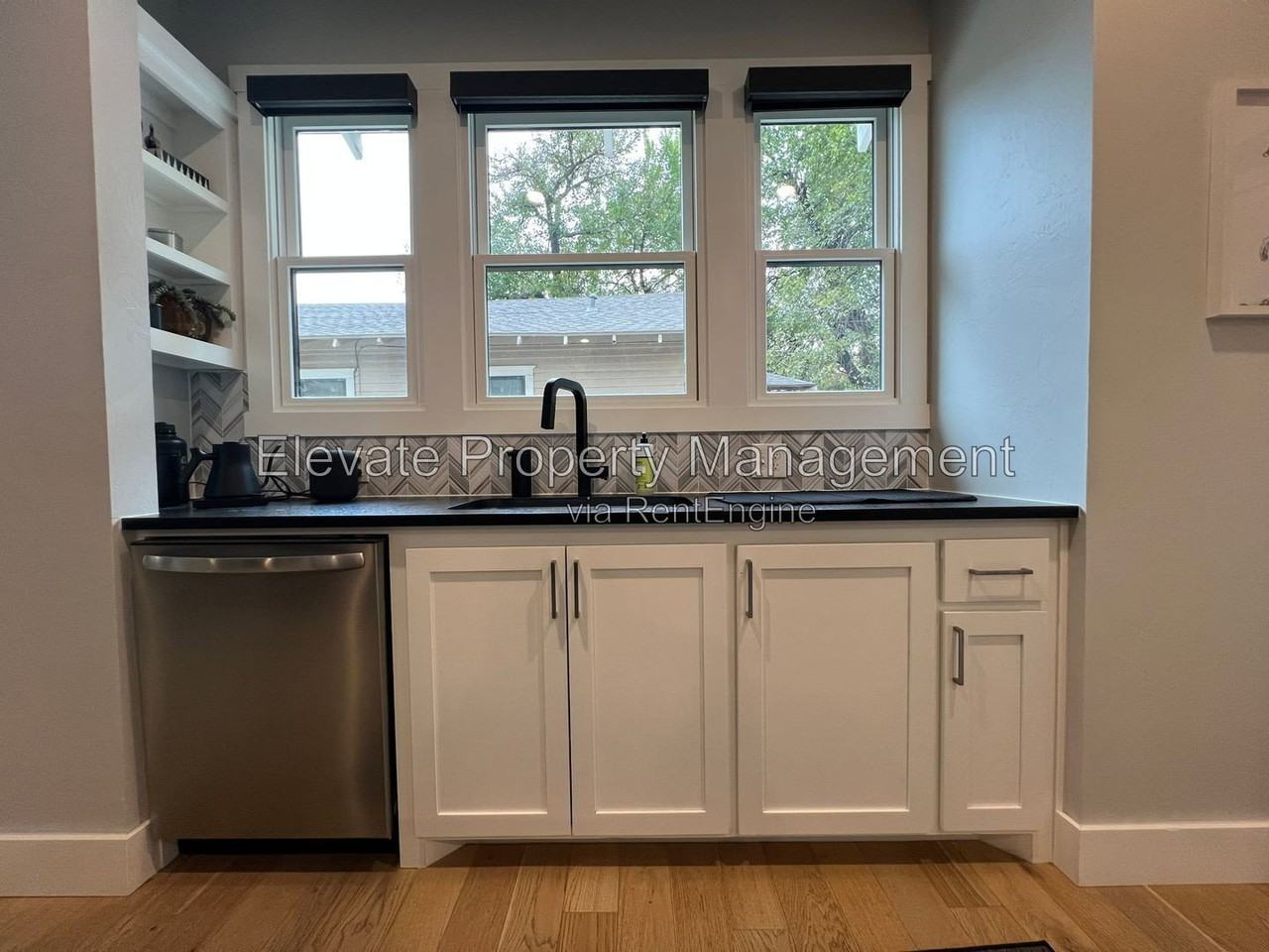 108 Nw 25th St - Photo 5 of 16