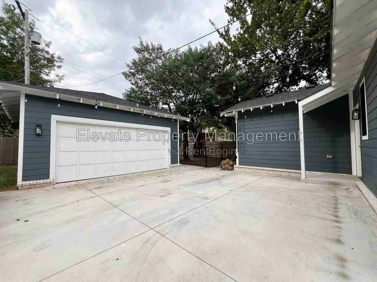 108 Nw 25th St - Photo 6 of 16