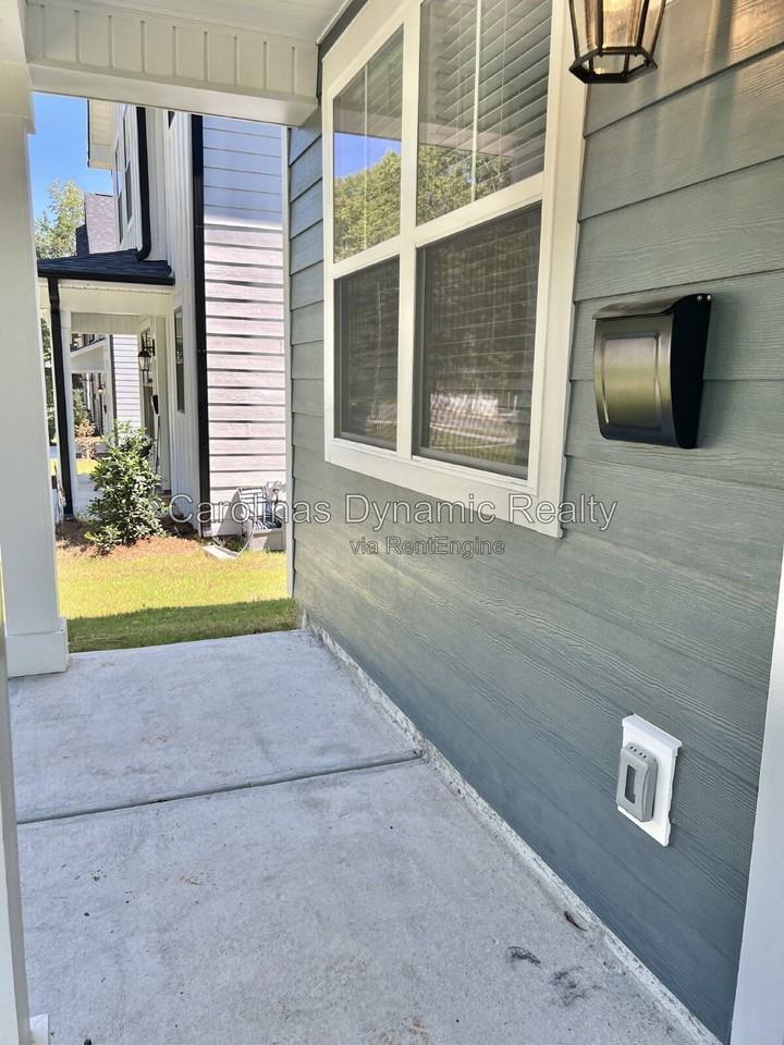 1804 Purser Dr - Photo 3 of 28