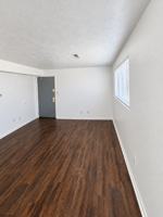 featured image of 227 W Elm St #4B